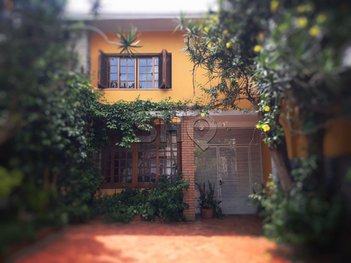 house em Rua dos Iris, Mirandópolis - São Paulo - SP