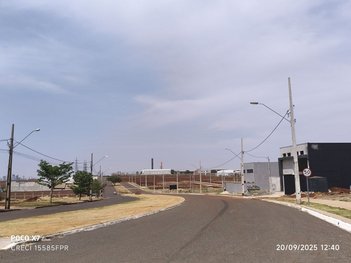 land_lot em Avenida Juvêncio Barbosa Silveira, Zona 19 - Maringá - PR
