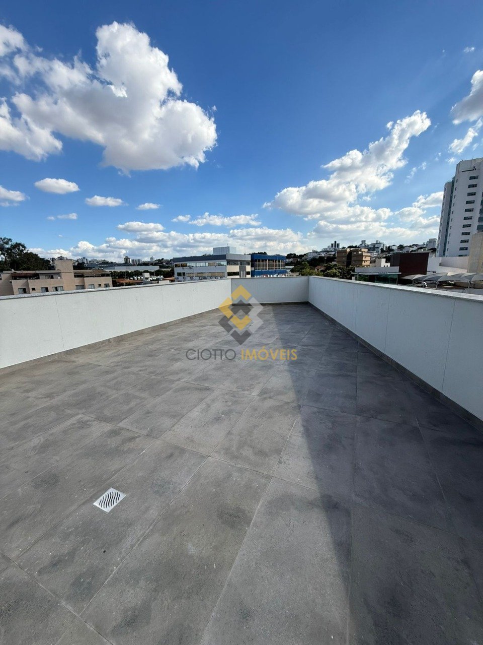 Apartamento com 3 quartos — Dona Clara, Belo Horizonte