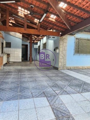 house em Rua Suíça, Jardim Adriana II - Londrina - PR