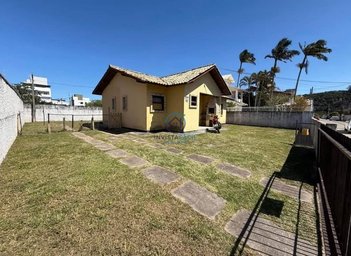 house em Rua Osvaldo Rogério Braga, Ingleses do Rio Vermelho - Florianópolis - SC