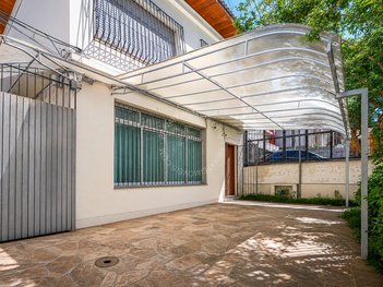 commercial_building em Avenida Plínio Brasil Milano, Passo da Areia - Porto Alegre - RS
