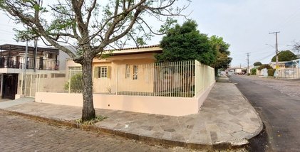 house em Rua Alfredo Chaves, Lucas Araújo - Passo Fundo - RS