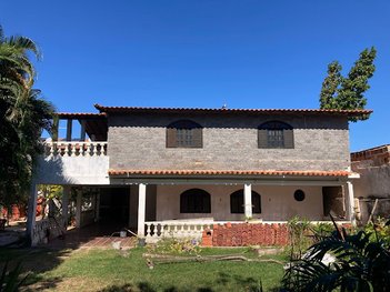 house em Rua Professor Valdir Francisco Lima, Coqueiral - Saquarema - RJ