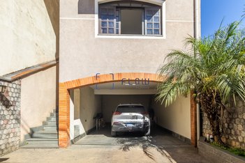 house em Rua Tomás Ribeiro Colaço, Jardim Iva - São Paulo - SP