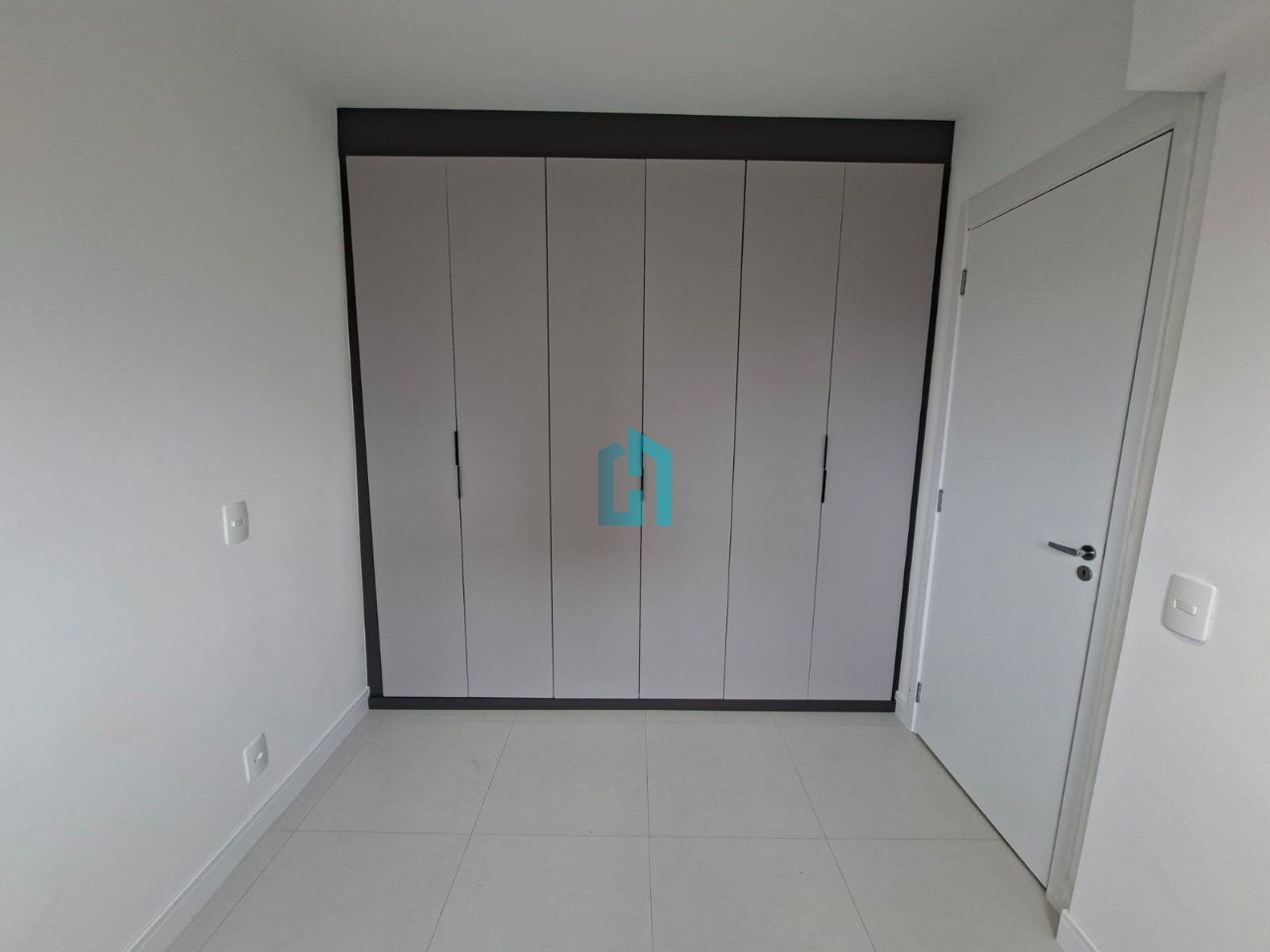 WhatsApp Image 2025-11-10 at 15.21