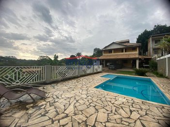 agricultural em Avenida Irauna, Veraneio Irajá - Jacareí - SP