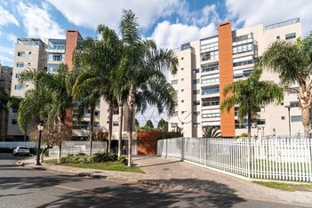 apartment em Rua Prefeito Ângelo Ferrário Lopes, Hugo Lange - Curitiba - PR