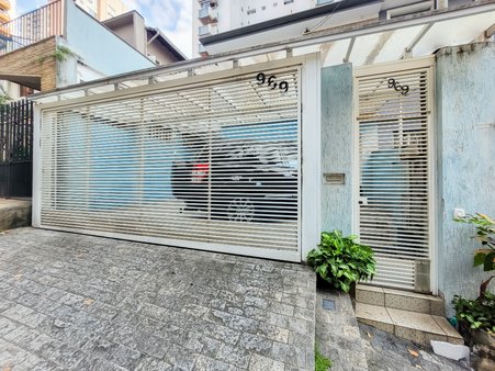 Cômodo Condomínio