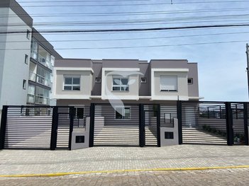 house em Rua Angelo Frare, São Luiz - Caxias do Sul - RS