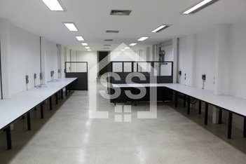 commercial_property em Largo Treze de Maio, Santo Amaro - São Paulo - SP