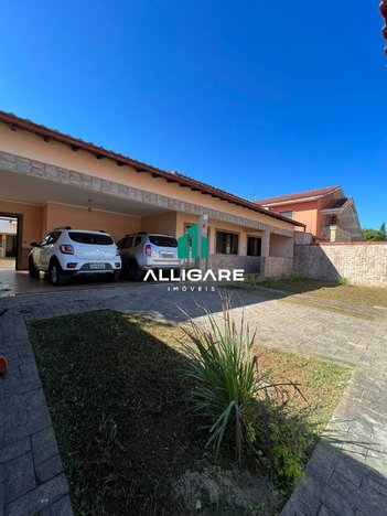 house em Rua Monsenhor Octaviano Lamaneres, Fátima I - Pouso Alegre - MG