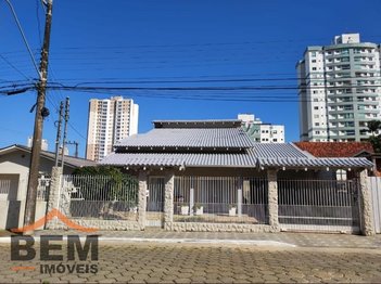 house em Rua Aladi Schendroski Bini, Fazenda - Itajaí - SC