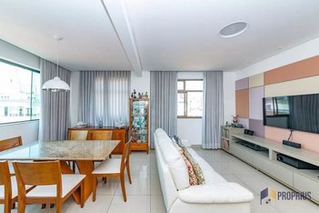 apartment em Rua Dom Lúcio Antunes, Coração Eucarístico - Belo Horizonte - MG