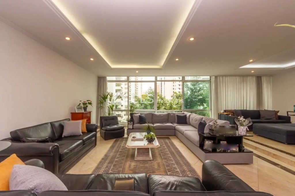 2b3315d1-bb0d-4fcb-9007-aef20a995988