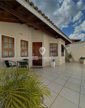 house em Rua Joanine Bartholomeu, Jardim Tereza - Itatiba - SP