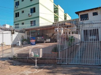 house em Rua Senador Salgado Filho, Centro - Esteio - RS