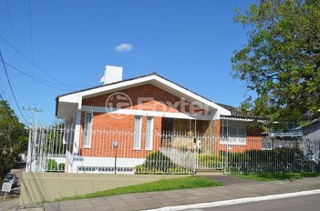 house em Rua Açores, Tarumã - Viamão - RS