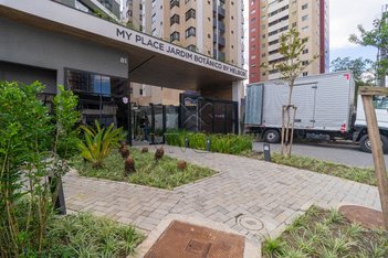 apartment em Rua João Dranka, Cristo Rei - Curitiba - PR