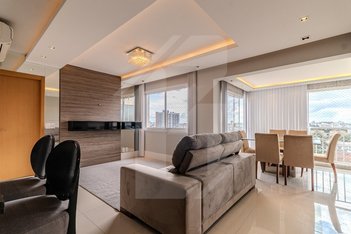 apartment em Rua Carlos Contursi, Jardim Europa - Porto Alegre - RS