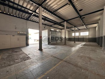 industrial em Avenida Prestes Maia, Centro - Diadema - SP