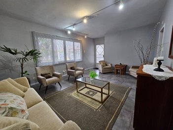 house em General Nestor Silva Soares, Três Figueiras - Porto Alegre - RS