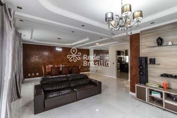 house em QND 21, Taguatinga Centro (Taguatinga) - Brasília - DF