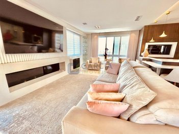apartment em Rua Carlos Trein Filho, Auxiliadora - Porto Alegre - RS