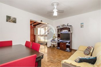 apartment em Avenida Coronel Gastão Haslocher Mazeron, Medianeira - Porto Alegre - RS