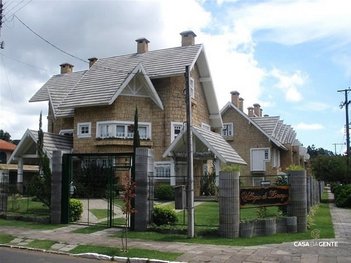 house em Rua F G Bier, Planalto - Gramado - RS