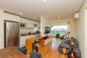 apartment em Rua Viaza, Jardim Aeroporto - São Paulo - SP