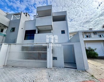 house em Rua Evaristo da Veiga, Praia dos Amores - Balneário Camboriú - SC