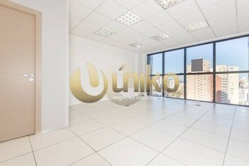 office em Emiliano Perneta, Centro - Curitiba - PR