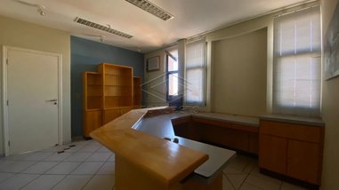 office em Rua Lourenço Prado, Centro - Jaú - SP