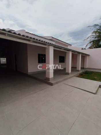 house em Avenida Pastor Crespo, Residencial Veneza - Rio Verde - GO