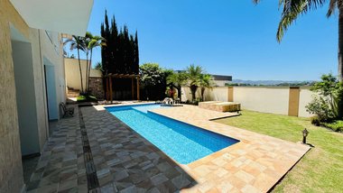 house em Rua das Azaléias, Residencial Santa Helena - Caçapava - SP