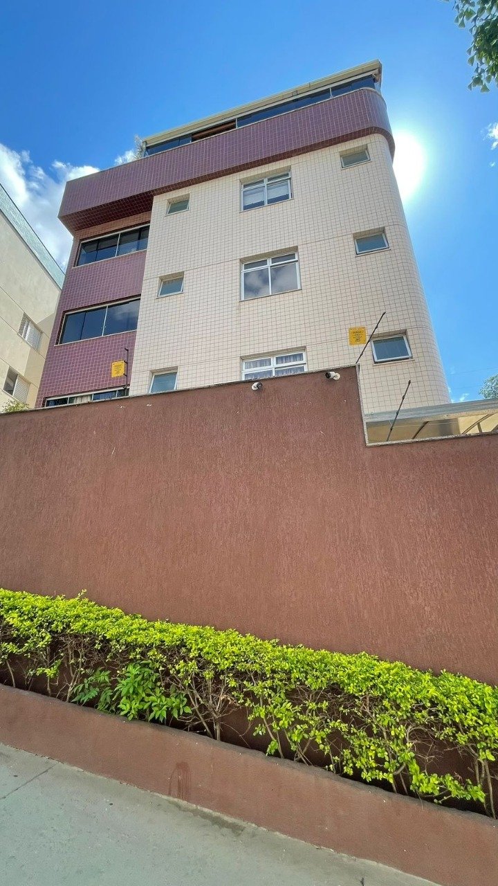 Apartamento com 2 quartos — Manacás, Belo Horizonte