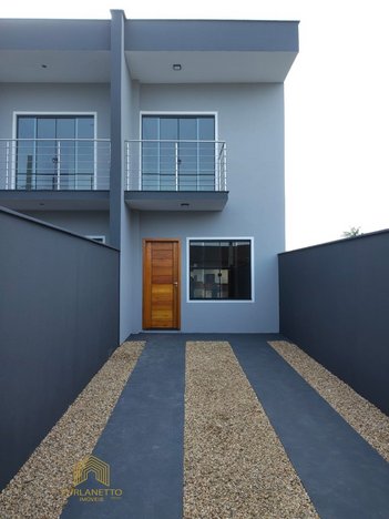 house em Rua Holanda, Boa Vista - Joinville - SC