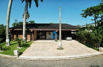 house em Rua Julieta de Azevedo Bonavides, Jardim Acapulco - Guarujá - SP
