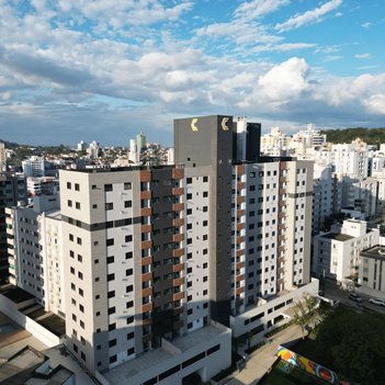 apartment em Rua Henrique Chenaud, Comerciário - Criciúma - SC