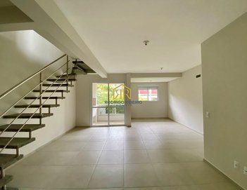 apartment em Pastor William Richard Schisler Filho, Itacorubi - Florianópolis - SC