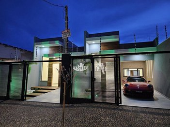 house em Avenida Paris, Parque Residencial Joaquim Toledo Piza - Londrina - PR