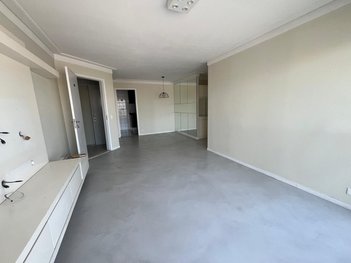 apartment em Rua Carlos Vicari, Água Branca - São Paulo - SP
