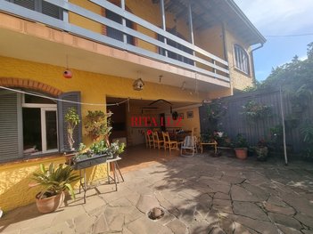 house em Bernardino Caetano Fraga, Santa Tereza - Porto Alegre - RS