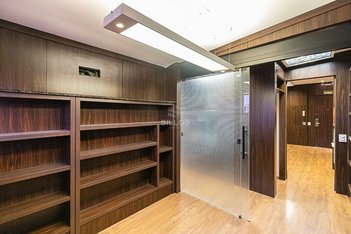 office em Rua Emiliano Perneta, Centro - Curitiba - PR