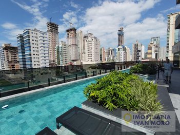 apartment em Rua 312, Meia Praia - Itapema - SC