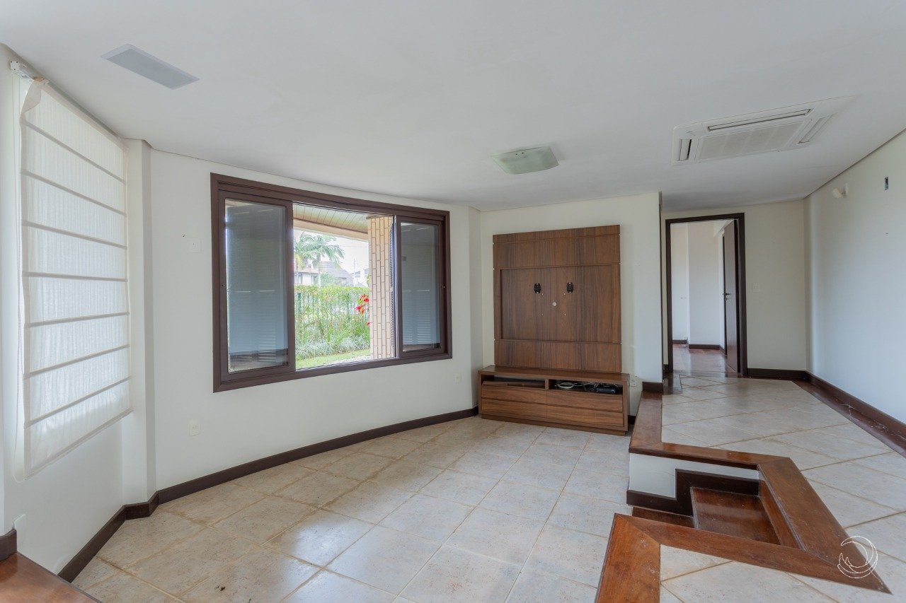01 SALA-3