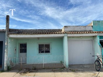 house em Rua Carlos Alberto Ribas, Centro - Jaguarão - RS