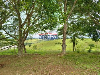 commercial_building em Estrada Pinhal, Pinho - Jacareí - SP