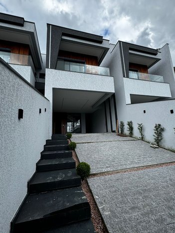 house em Rua Cristiano Lueders, Glória - Joinville - SC